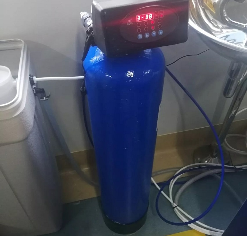 水思源檢驗(yàn)科純水設(shè)備