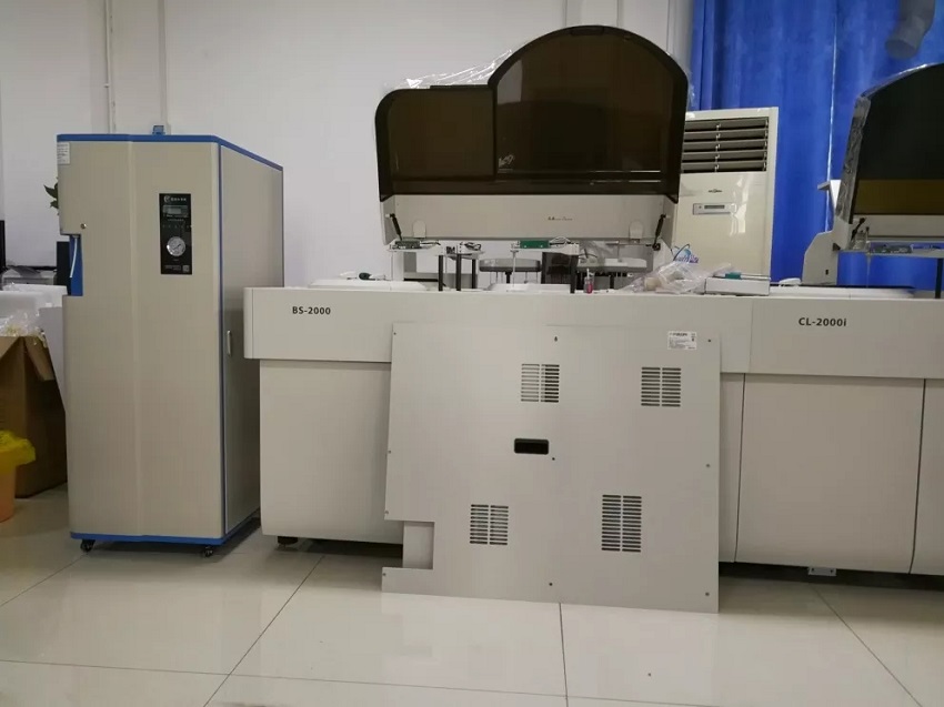 水思源檢驗(yàn)科純水設(shè)備