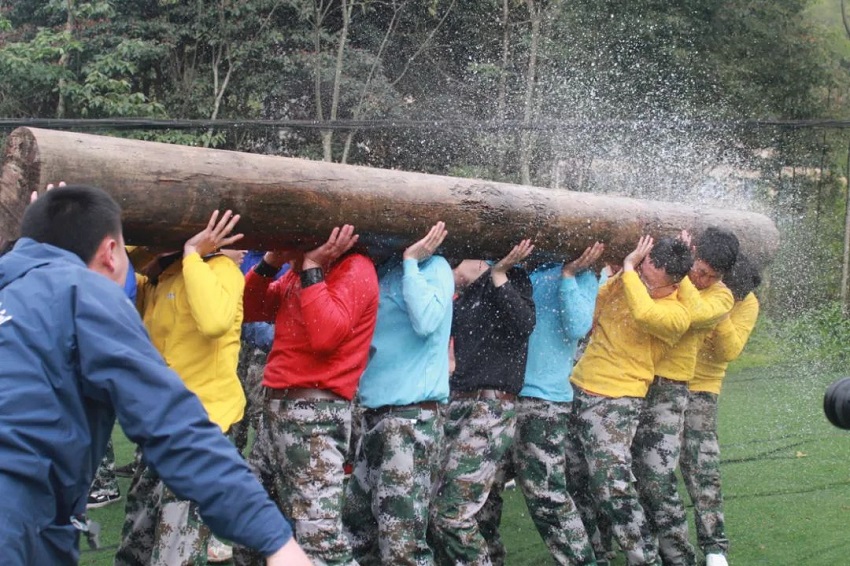 水思源——熔煉團(tuán)隊(duì)、拓展未來(lái)！