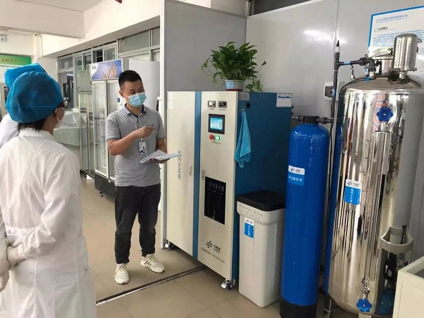 檢驗科純水機(jī) 檢驗科純水機(jī)