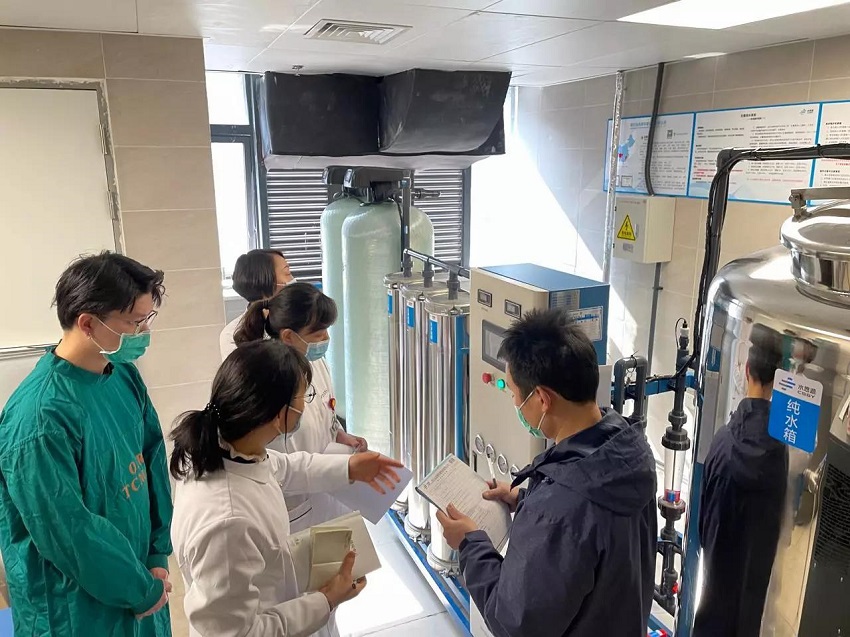 內(nèi)鏡室純水機(jī) 內(nèi)鏡室純水機(jī)