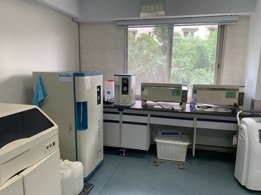 檢驗科純水機(jī) 檢驗科純水機(jī)