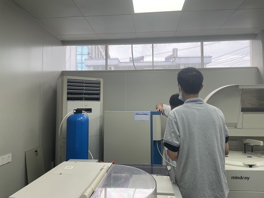 檢驗科純水機(jī) 檢驗科純水機(jī)